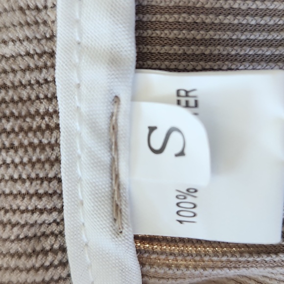 NWOT..Corduroy maxi skirt - Picture 12 of 12